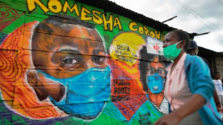 Campañas para informar a la población de Kenia sobre la prevención del coronavirus.