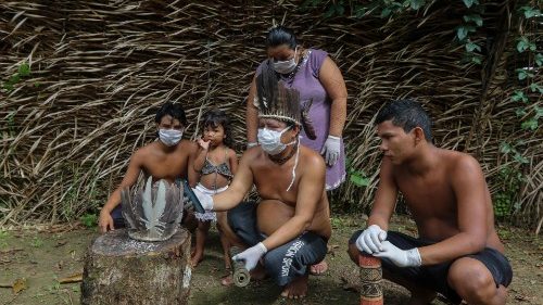 Amazzonia: il virus tra gli indigeni. La speranza per il futuro è nell'acqua
