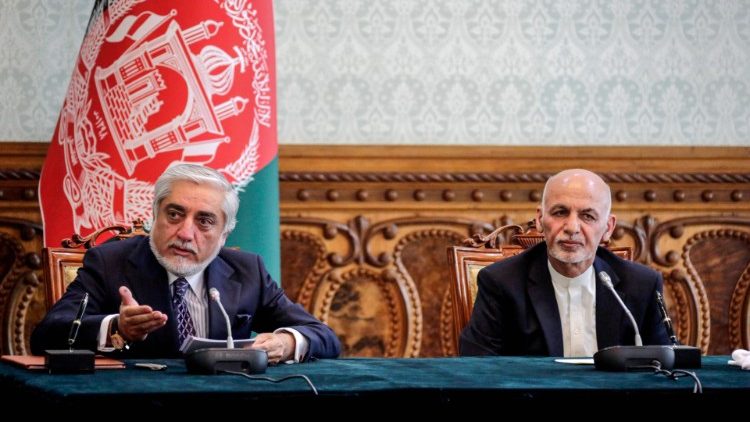I due leader afghani Abdullah e Ghani