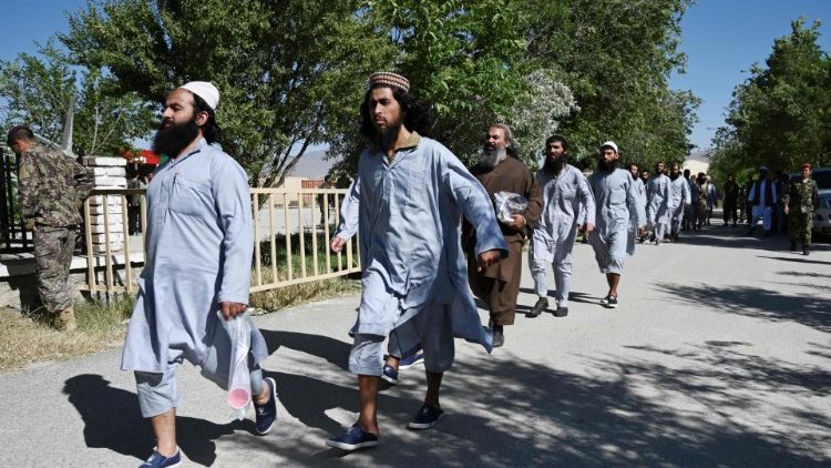 Prigionieri legati ai talebani rilasciati il 26 maggio scorso dal carcere di Bagram