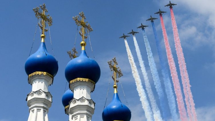 Russische Kampfjets über der Siegesparade in Moskau am letzten Sonntag