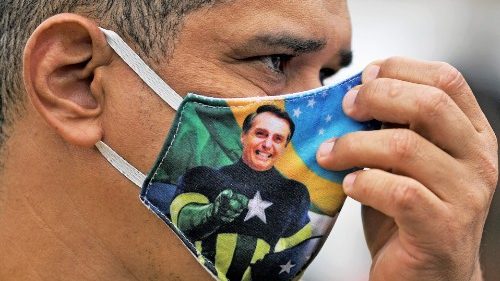 Brasilien: Bolsonaro legt Veto gegen Maskenpflicht in Kirchen ein