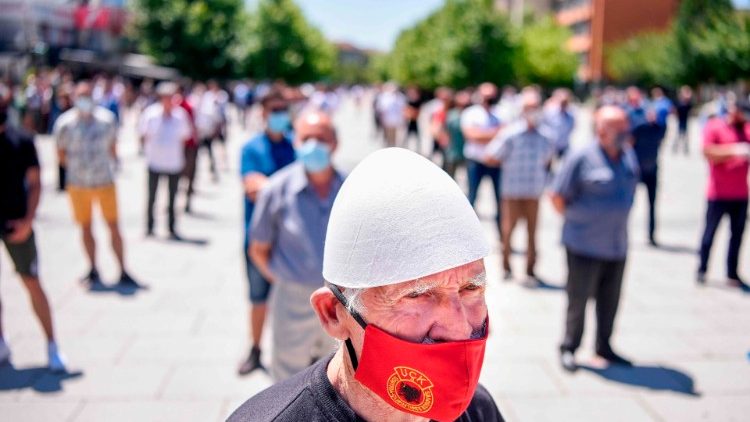Au Kosovo, une manifestation des vétérans de la guerre, à Pristina le 9 juillet 2020.