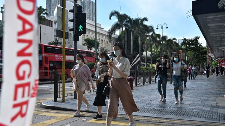 Hong Kong residents must wear face masks in public
