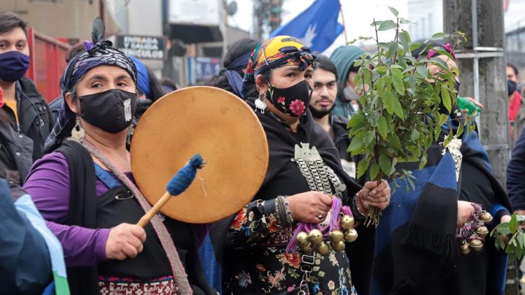 Protesto dos índios mapuches no Chile