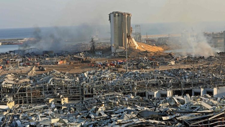 大規模爆発が起きたベイルートの港湾地区　2020年8月5日