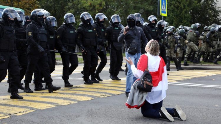 Manifestazione delle donne a Minsk