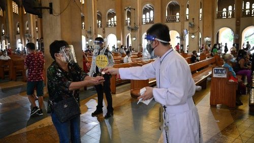 Vatikan/Philippinen: Kardinal Tagle hat Corona-Infektion überstanden