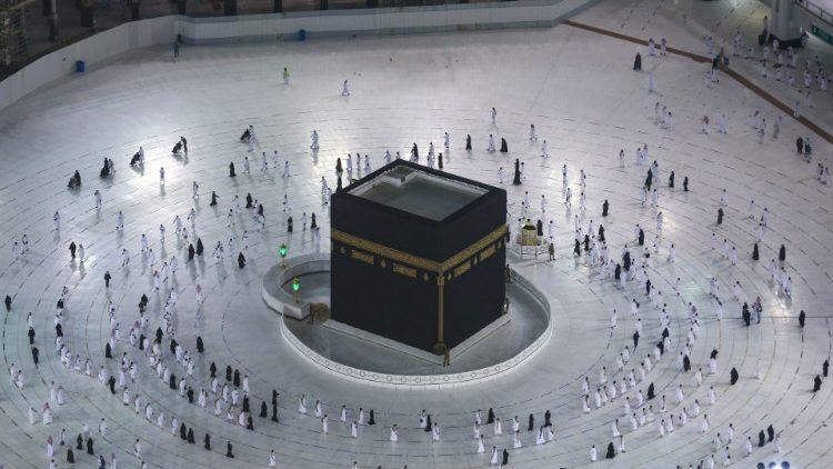 Die Kaaba in Mekka in Corona-Zeiten