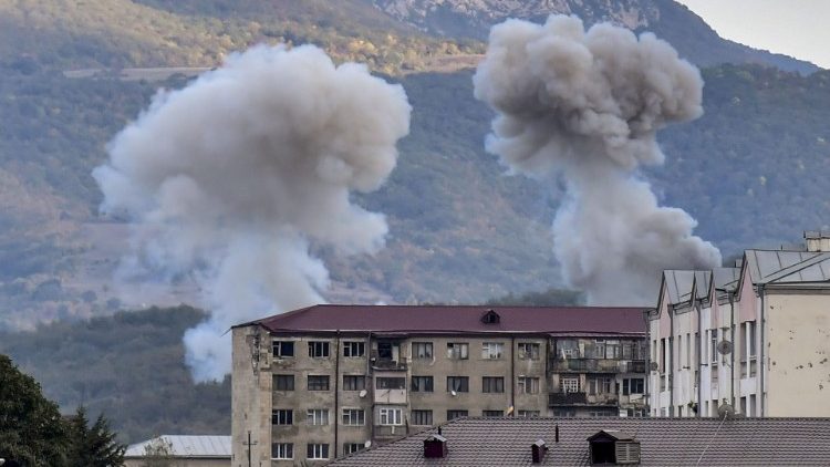 Bombardamenti in Nagorno Karabakh