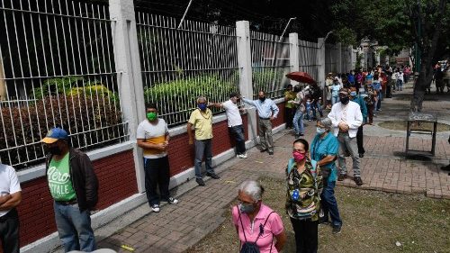 Celam: Venezuela necesita soluciones concretas para afrontar la crisis