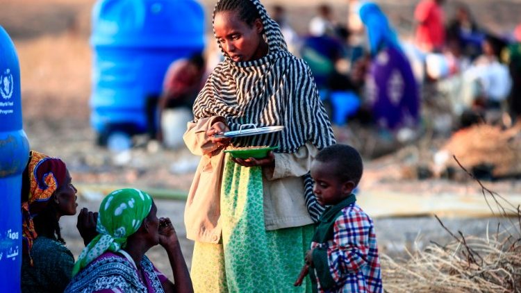 Des réfugiés éthiopiens arrivés au Soudan, fuyant les combats dans la province du Tigré. 