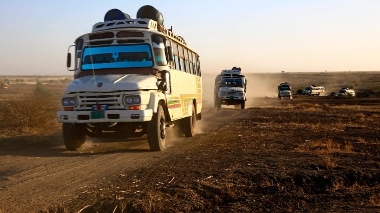 Conflito na região do Tigray tem levado milhares de pessoas a se refugiarem no vizinho Sudão