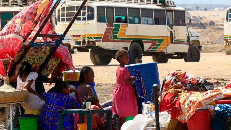 सूडान भागने को मजबूर इथियोपिया के शरणार्थी