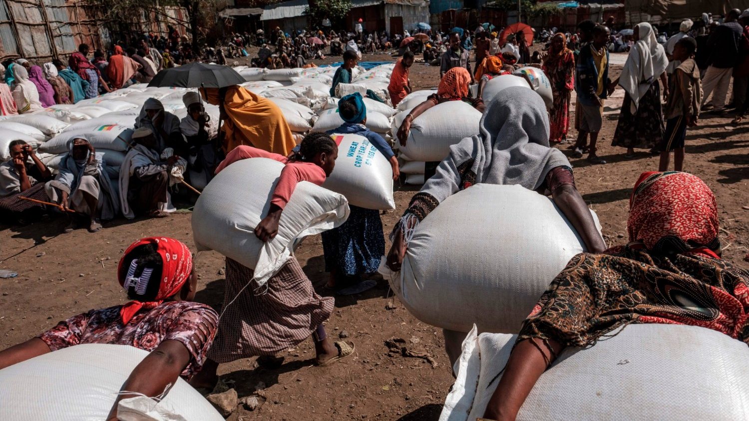 የካቶሊክ እርዳታ ድርጅት (CRS) በመቀሌ ለሰባ ሺህ ሰዎች የሚሆን የዕለት ደራሽ ድጋፍ አከፋፈለ