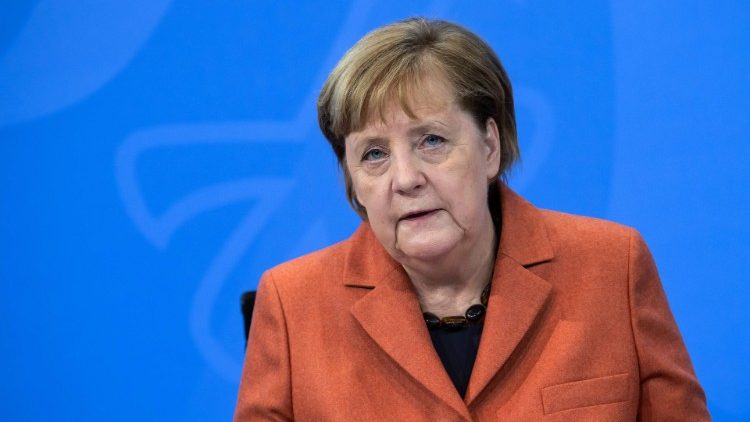 Merkel bei der Ankündigung des Lockdowns ab Mittwoch
