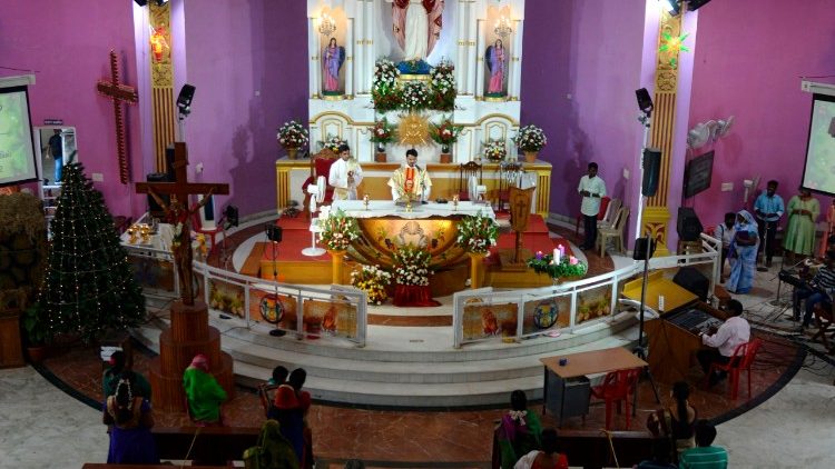 चेन्नई का पवित्र हृदय महागिरजाघर में ख्रिसमस समारोह