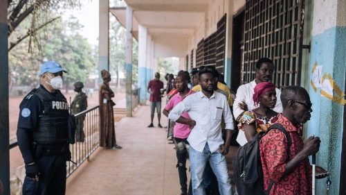 Zentralafrika: Wirtschaftsinteressen stehen hinter Machtkampf 