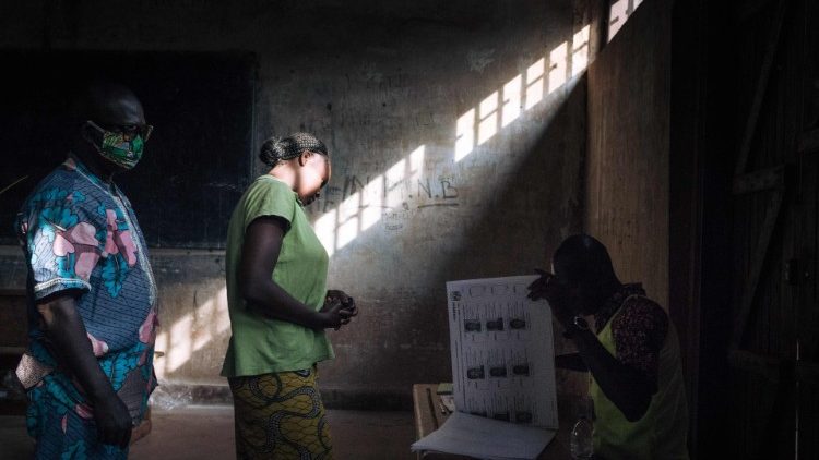 Jour de vote à Bangui, ce dimanche 27 décembre 2020.
