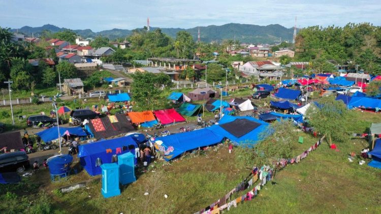 A temporary shelter for people affected by the 6.2 magnitude earthquake in Mamuju, Indonesia. 