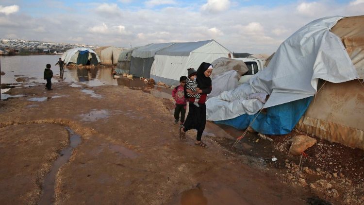 Camp de déplacés dans le nord-ouest d'Idlib, près de la frontière avec la Turquie