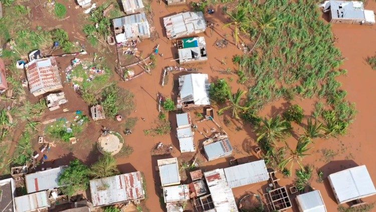 Ein Bild der Zerstörung in Mosambik nach dem Wirbelsturm Eloise
