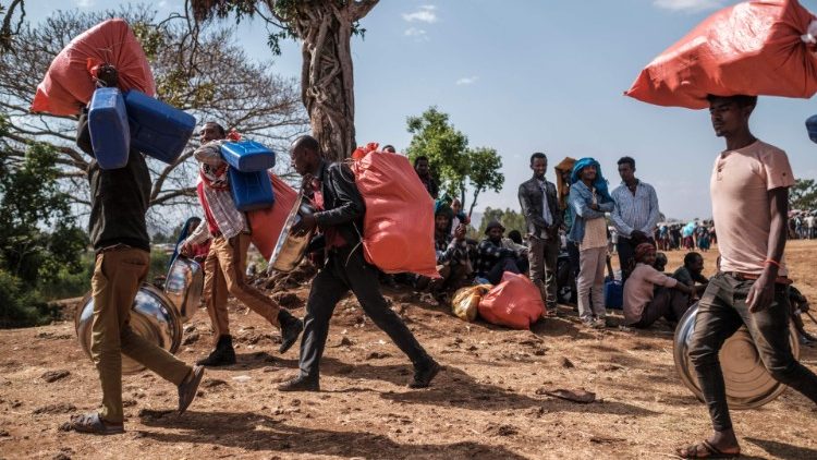 Хора, бягащи от насилието в зоната на Метекел в Западна Етиопия 11.2.2021