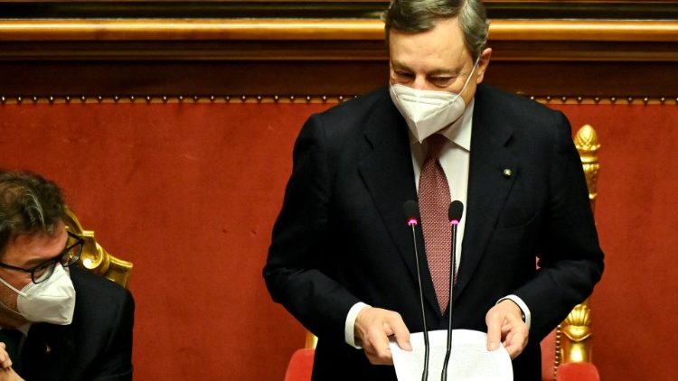 Il Presidente del Consiglio Mario Draghi, durante l'intervento al Senato (Alberto Pizzoli / Afp)