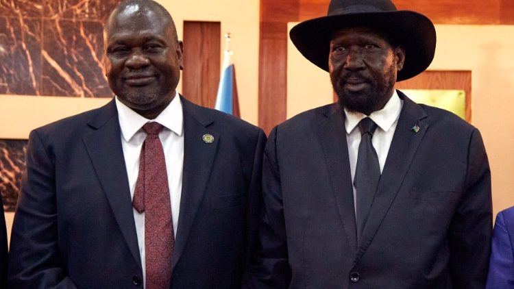Riek Machar et Salva Kiir à Juba le 22 février 2020.