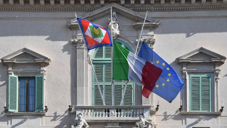 Flags fly at half mast at the entrance of the Quirinale presidential Palace in homage to the killed Italian ambassador to the DRC