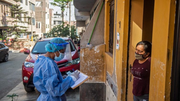 Campaña de vacunación en el Perú