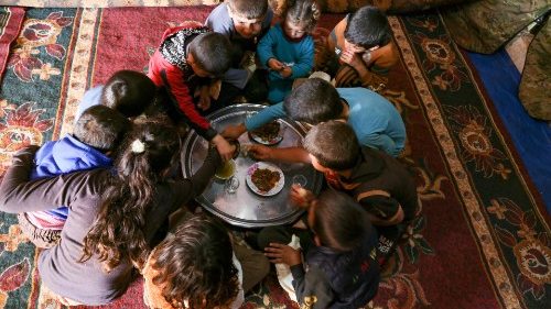 Syrischer Priester: „Viele Familien im Land hungern“ 