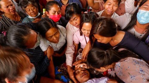 Eskalation in Myanmar: Weltweit Entrüstung über Militärgewalt 