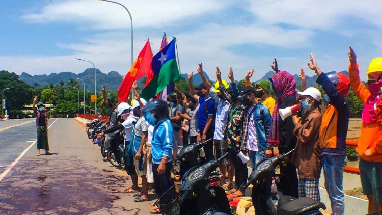 Manifestazione in Myanmar