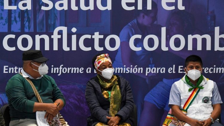 Zivilgesellschaftlich ist in Kolumbien einiges in Bewegung - das Volk sehnt sich nach Frieden, der Rückhalt der Regierung schwindet