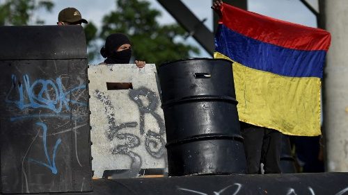  Colombia, nuovo appello del Papa a seguire la via del dialogo