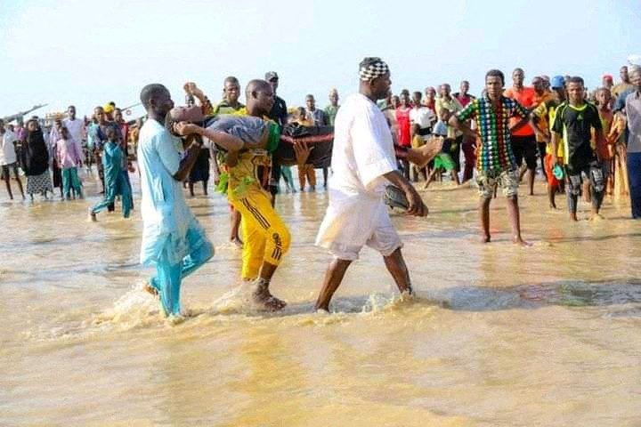 Nigeria Scores Feared Dead As Boat Capsizes With Over 160 On Board Vatican News 1665