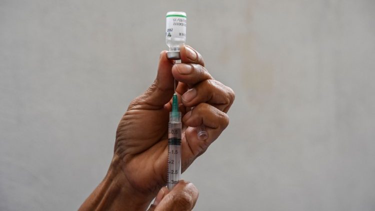 La cantidad de vacunas que ha recibido el Gobierno no cubren ni la quinta parte de las necesidades de la población.