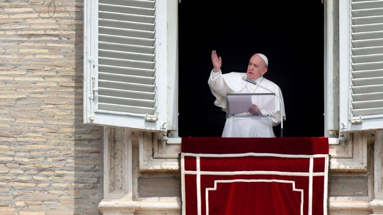 البابا فرنسيس: إنَّ جمال الإنجيل يتطلّب منا أن نعيشه ونشهد له في الوئام بيننا