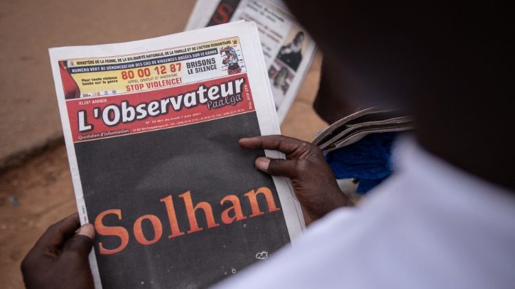 La Une d'un journal burkinabè après le massacre de Solhan, survenu dans la nuit du 5 au 6 juin 2021.