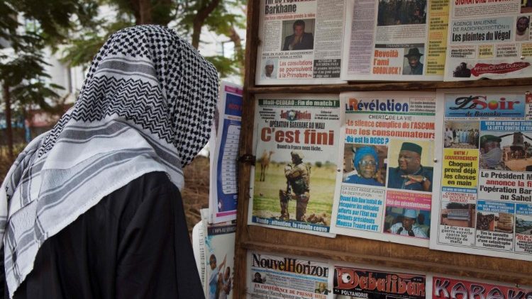 Giornali locali in Mali annunciano il ritiro delle truppe francesi