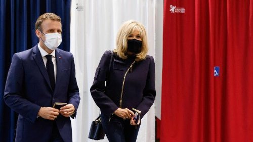 Francia: frenata di Macron e Le Pen alle elezioni regionali