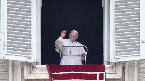 Il Papa: Dio non va dimostrato ma mostrato con la testimonianza