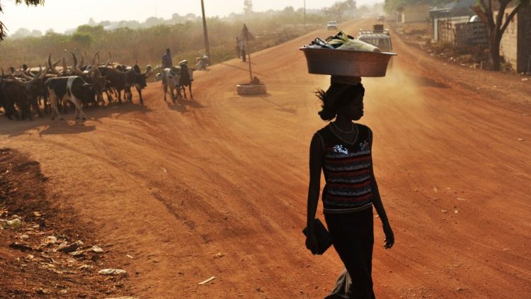 Pietų Sudane beveik nėra asfaltuotų kelių