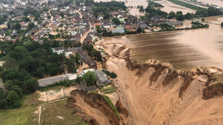 Bedrückende Situation im Rhein-Erft-Kreis nach der großen Flutkatastrophe (16.7.2021)