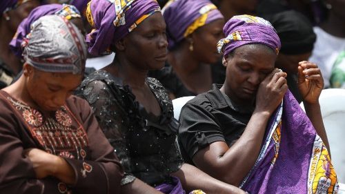 Attacchi in Nigeria, oltre 200 morti. Il cardinale Onajekan: piangiamo queste vittime
