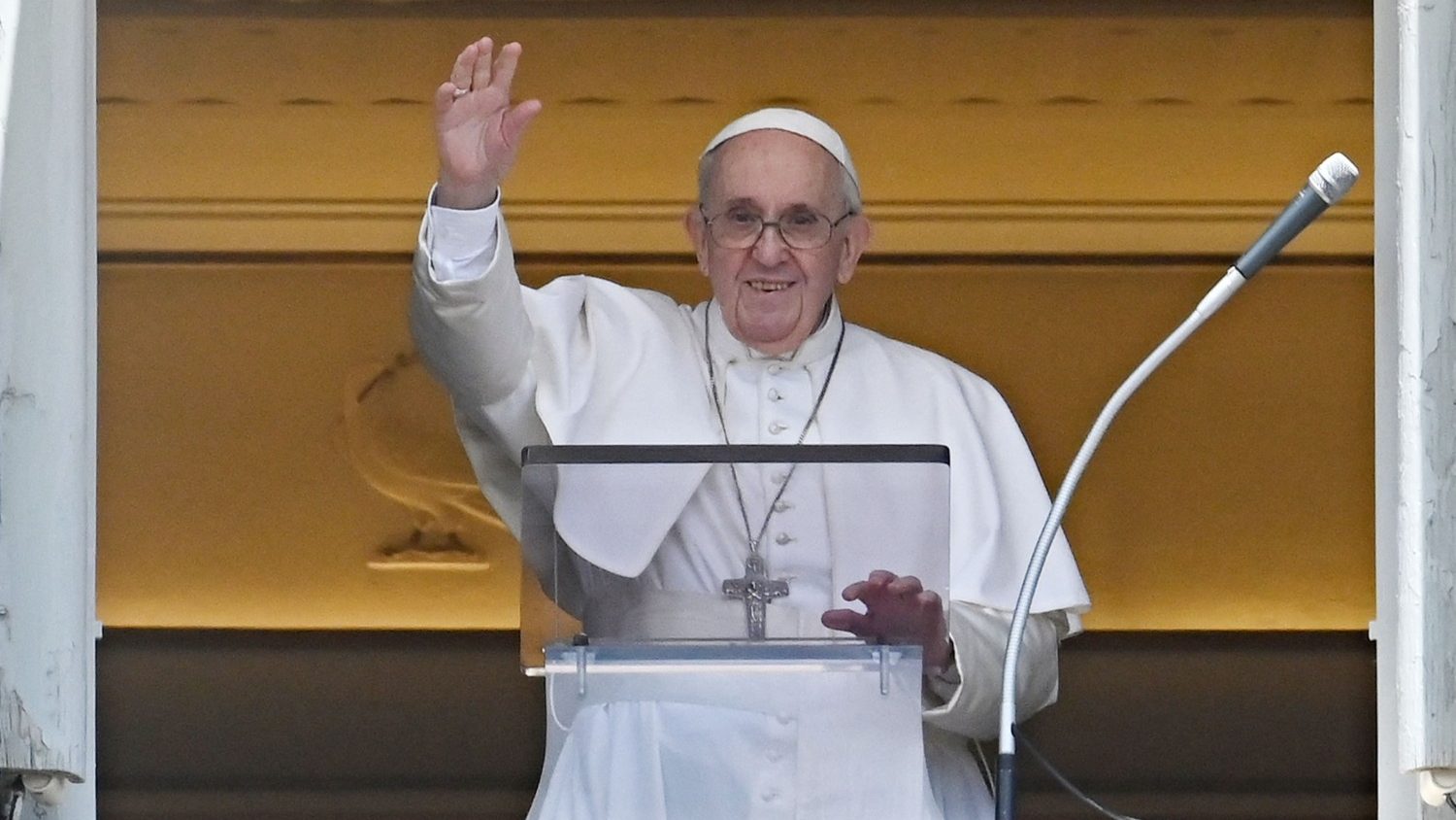 Soucit se rodí z kontemplace - Vatican News