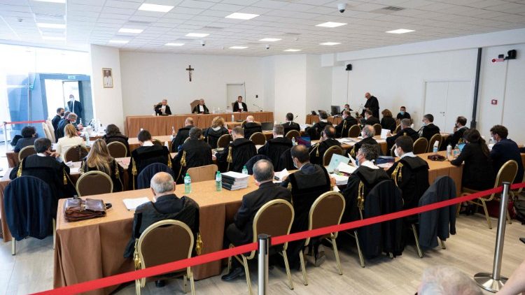 Վատիկանի մէջ դատաւարութեան նիստը
