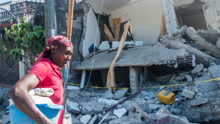 Хаити след земетресението на 14 август