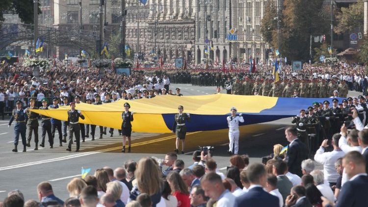 Ukraina: kard. Pietro Parolin z wizytą w Kijowie 
